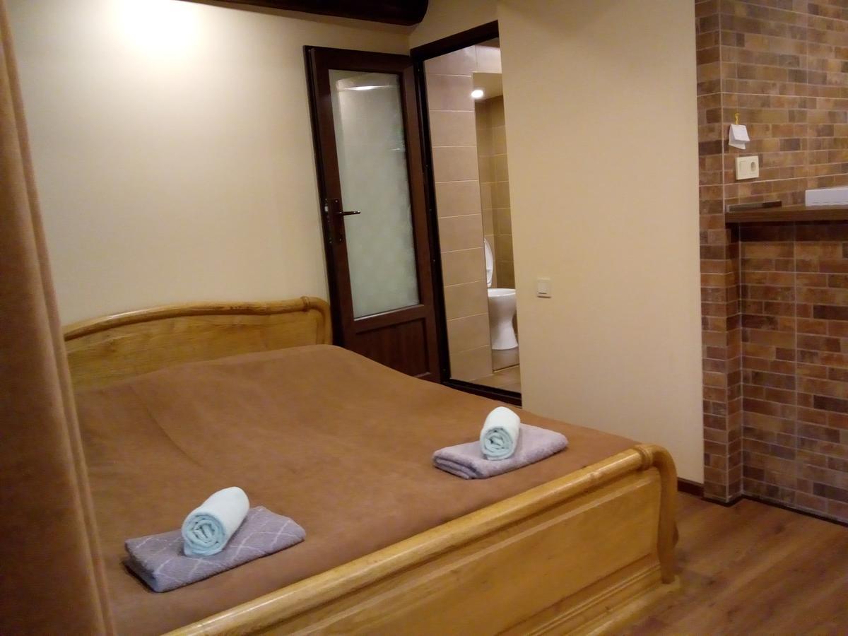 Low Budget Room With King Size Bed Tbilisi Exterior photo